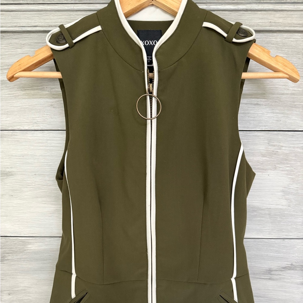 XOXO Khaki Green Vest with White Accents flower embroidered on the back - Picture 5 of 10